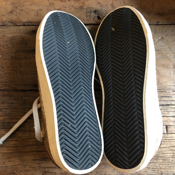 Steven Peyton Metallic Scale Sneaker 7 - Picture 7 of 7